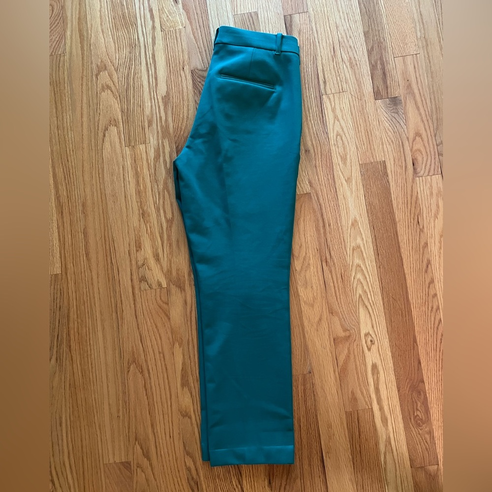 Kelly green Ann Taylor dress pants size 6